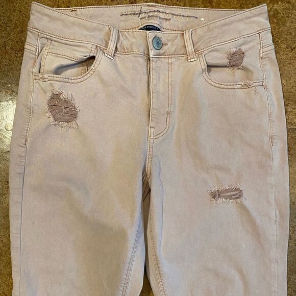 American eagle Outfitters blush distresssed Tomgirl super stretch X jeans - Picture 3 of 5